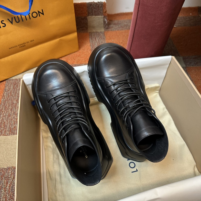 LUSV SNEAKERS