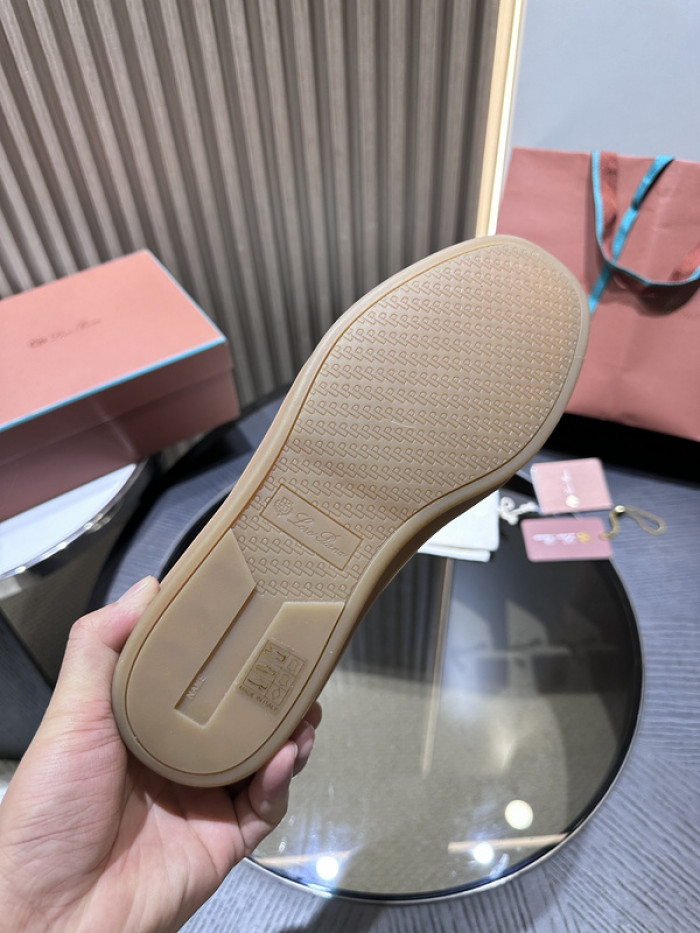 L0r0 P1ana sneaker
