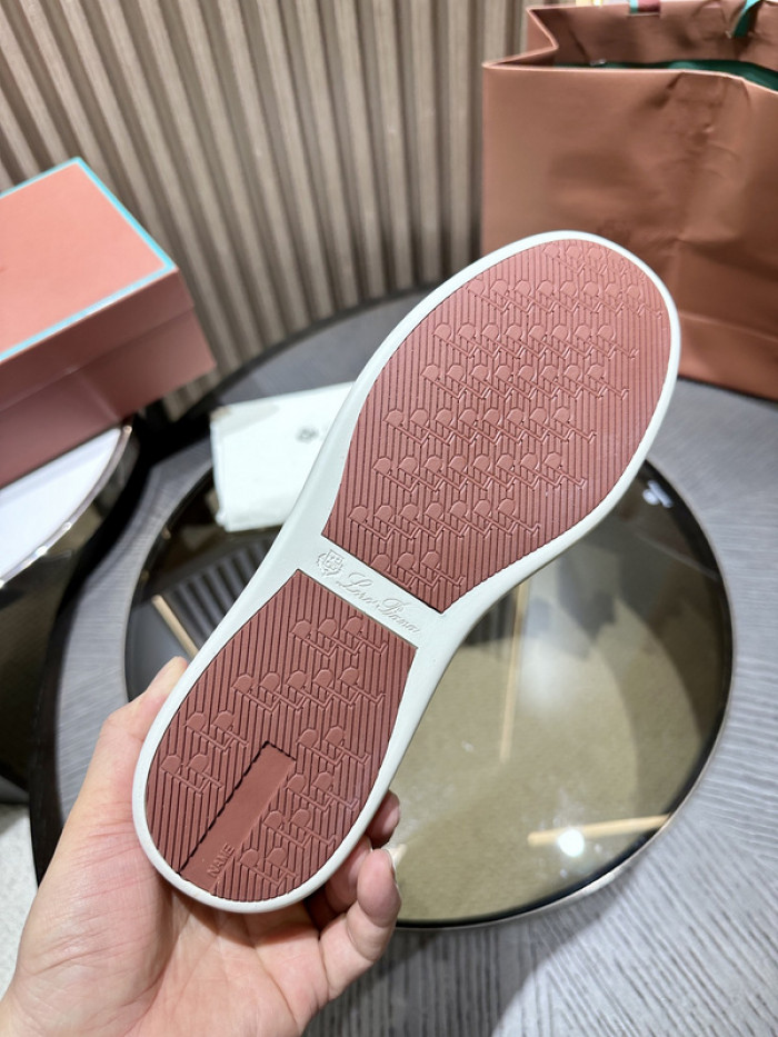 L0r0 P1ana sneaker