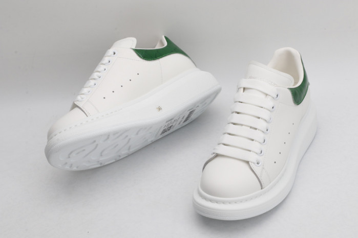 ALEXMQ Sneakers