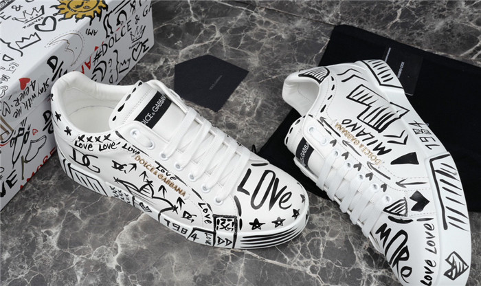 DG SNEAKER