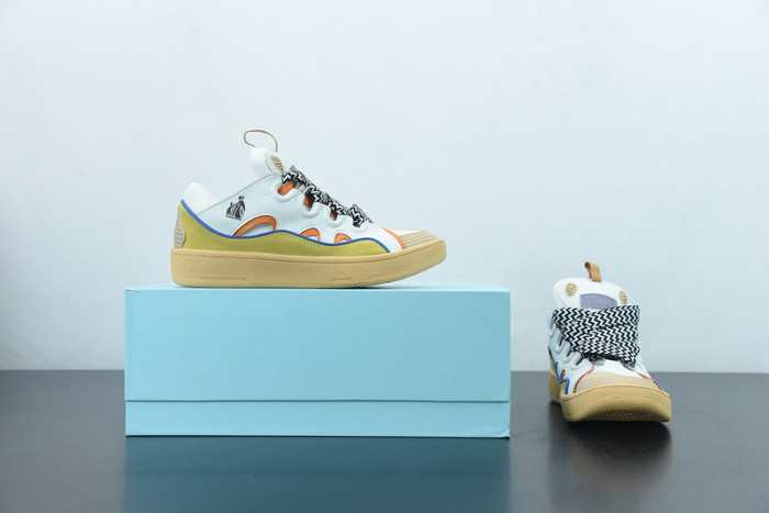 Lanu1n curb sneaker