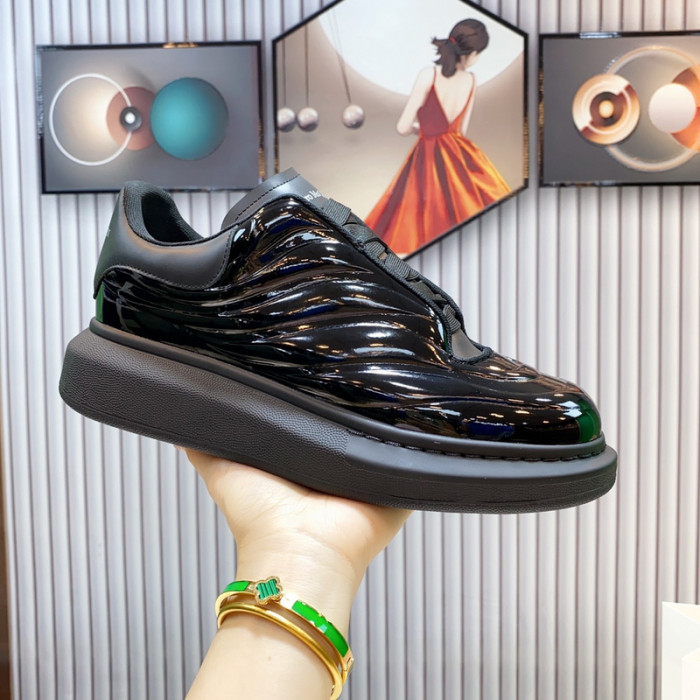 ALEXMQ Sneakers