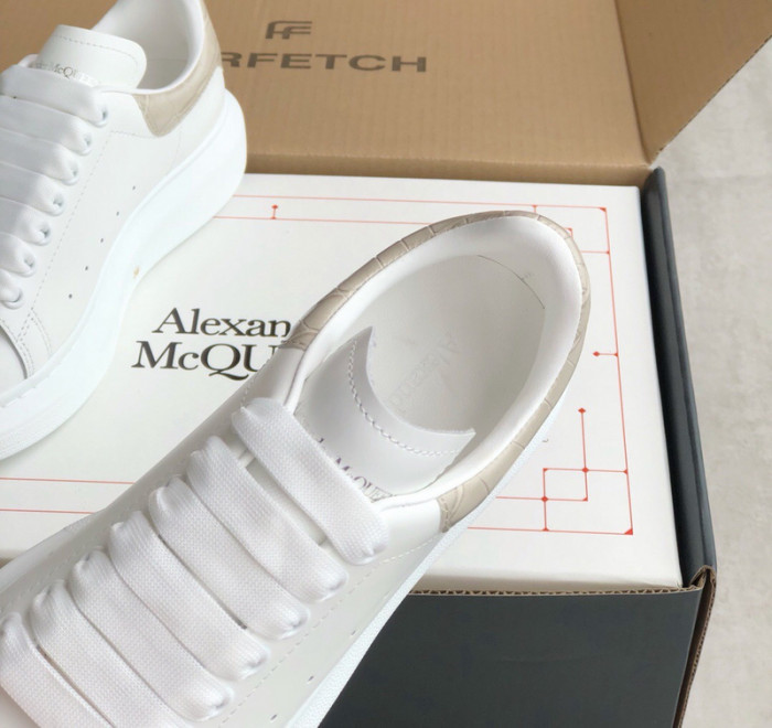 ALEXMQ Sneakers
