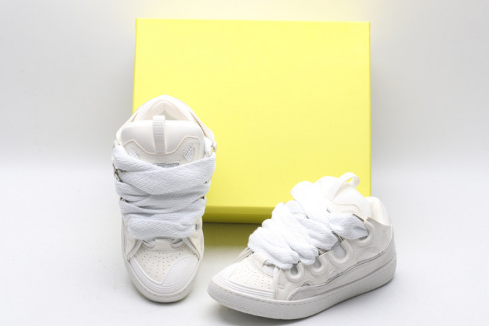 Lanu1n curb sneaker