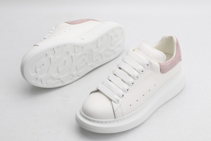 ALEXMQ Sneakers
