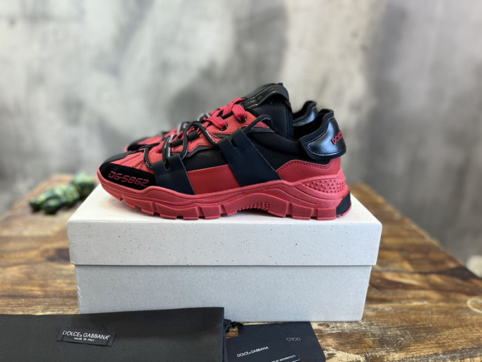 DG SNEAKER