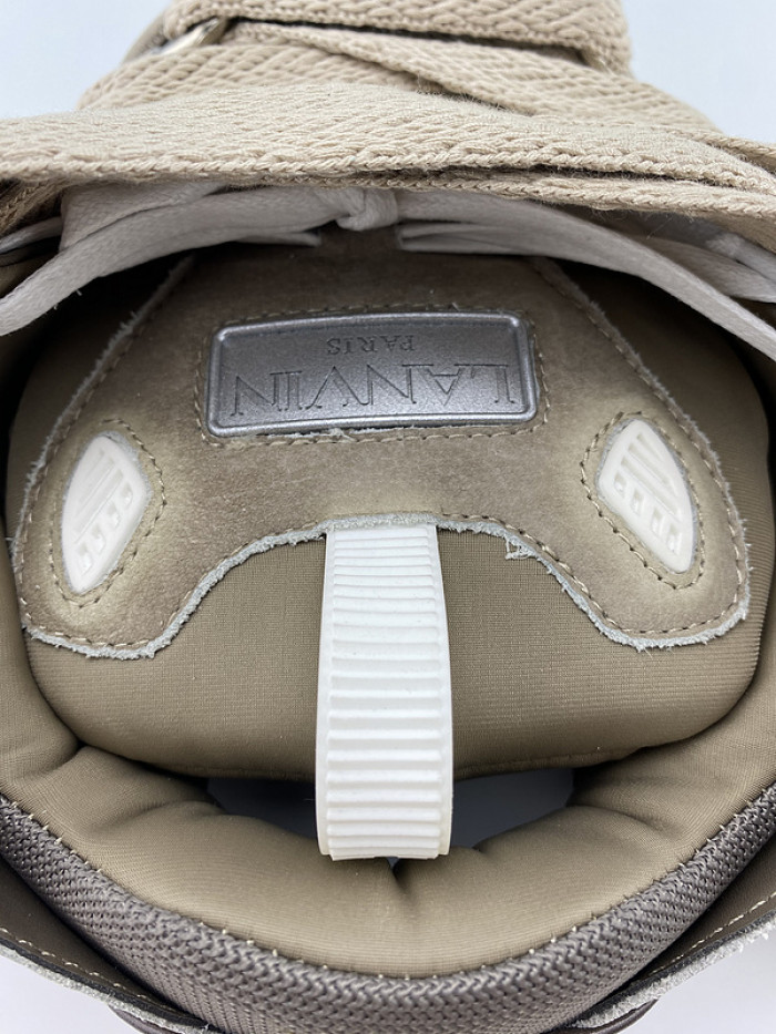 Lanu1n curb sneaker