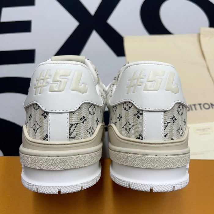 LUSV SNEAKERS