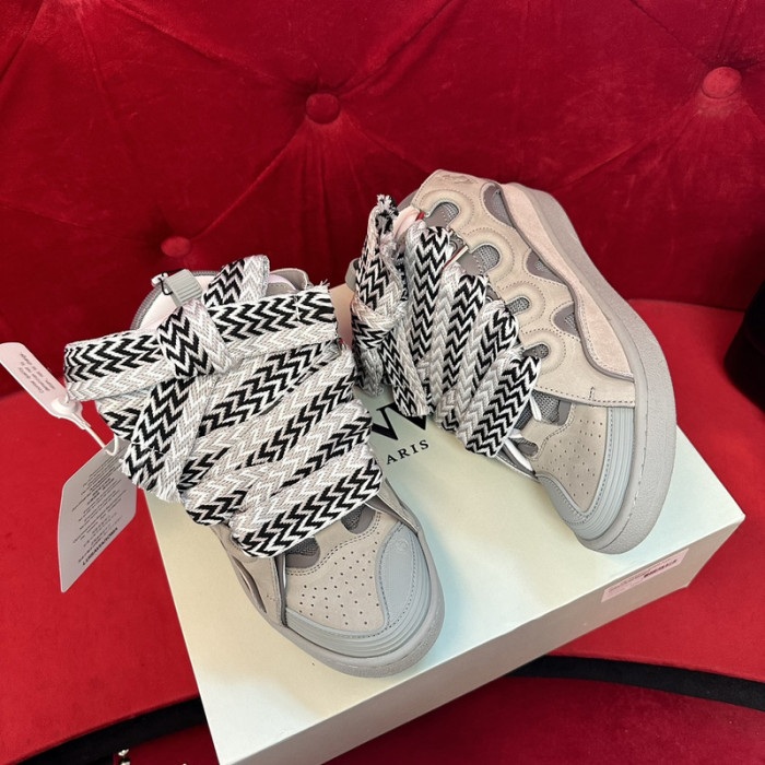Lanu1n curb sneaker