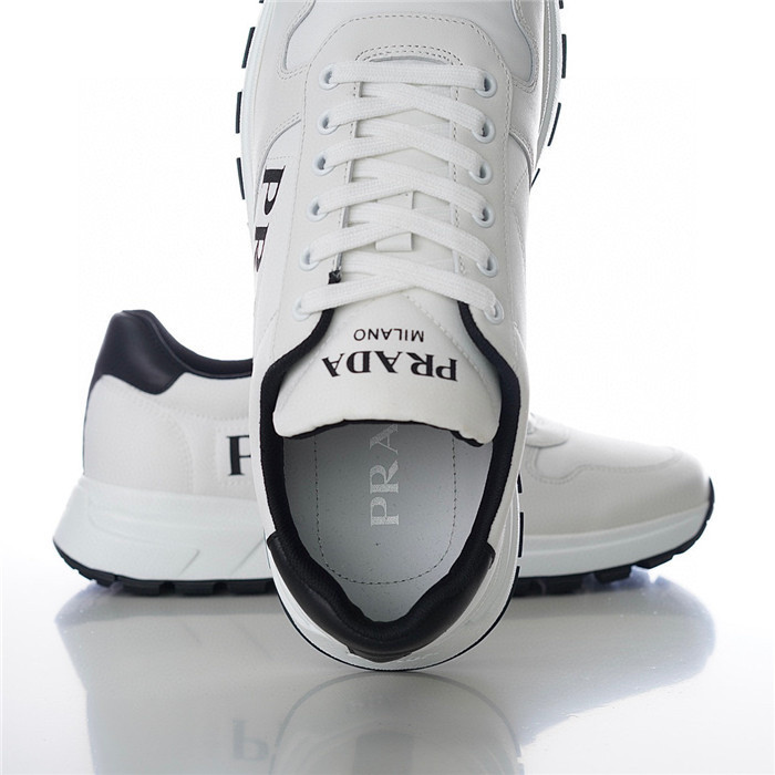 PRDA Sneaker