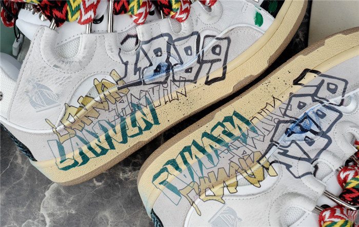 Lanu1n curb sneaker