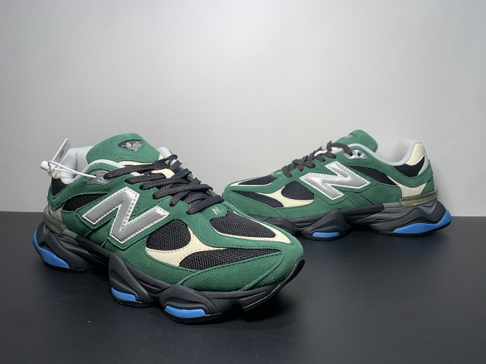new Ba1an*e 9060 team forest green u9060vra