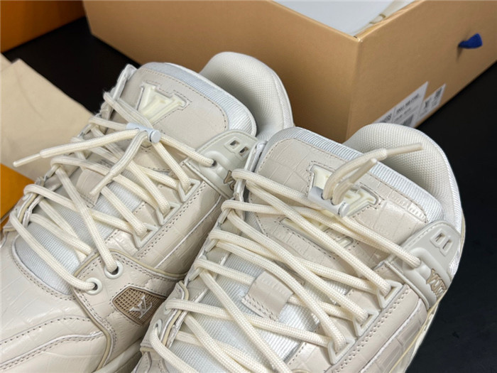 LUSV SNEAKERS