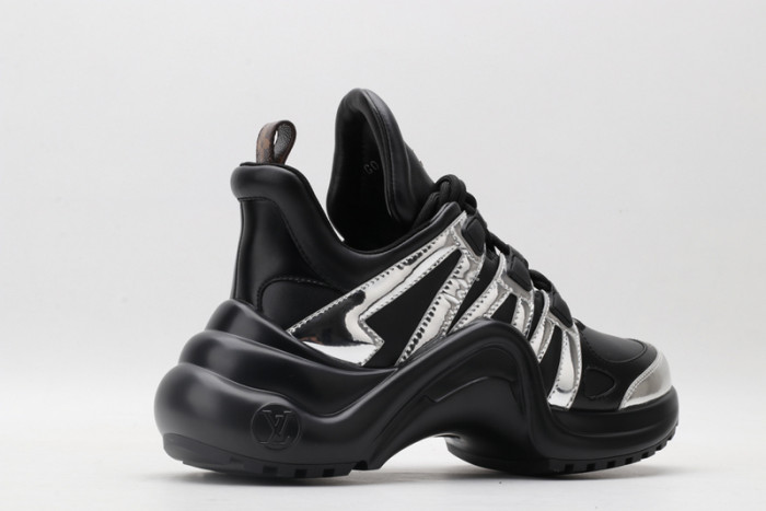 LUSV SNEAKERS