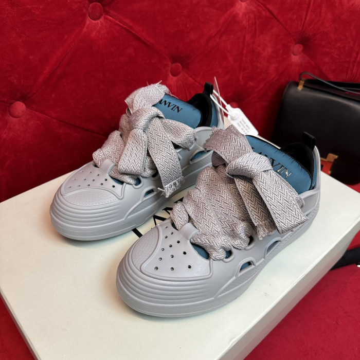Lanu1n curb sneaker