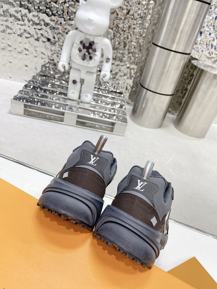 LUSV SNEAKERS