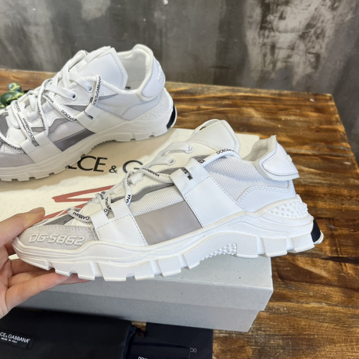 DG SNEAKER