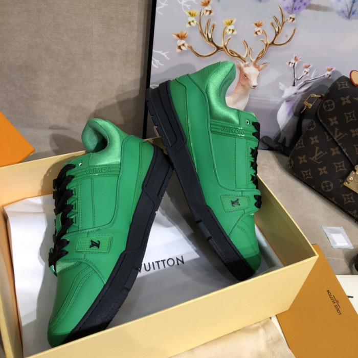 LUSV SNEAKERS