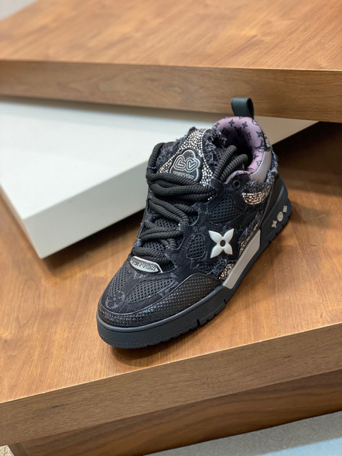 LUSV SNEAKERS