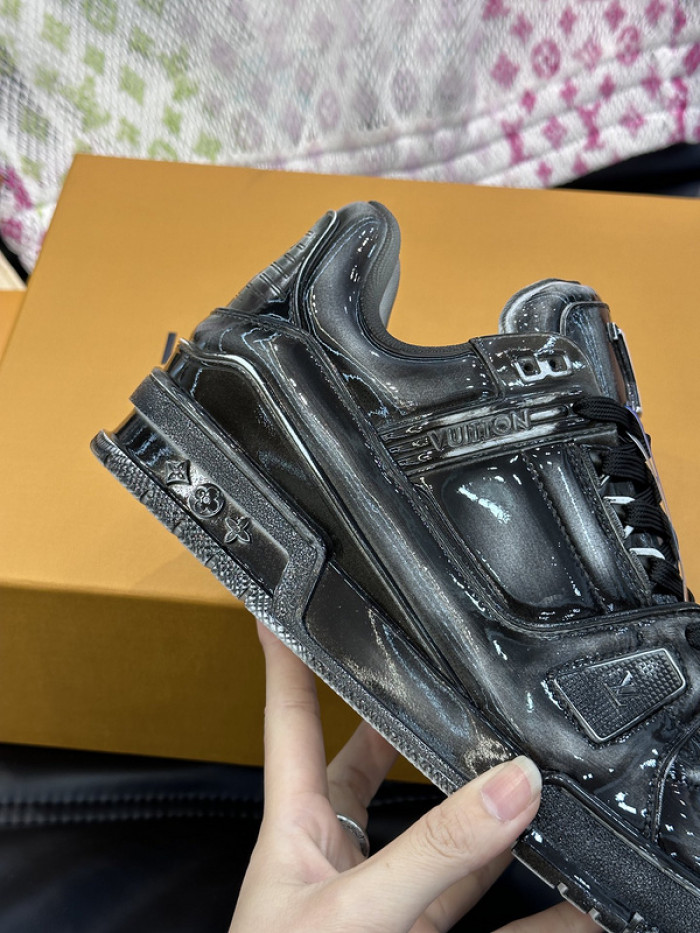 LUSV SNEAKERS