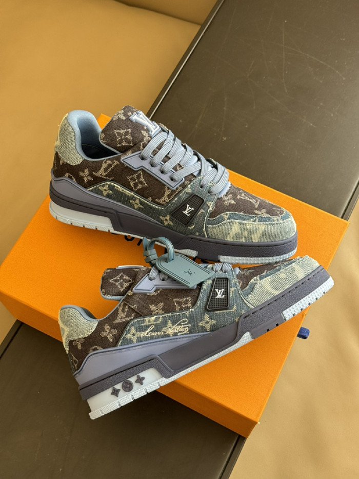 LUSV SNEAKERS