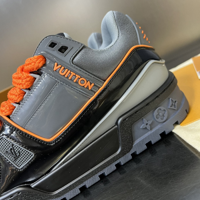 LUSV SNEAKERS