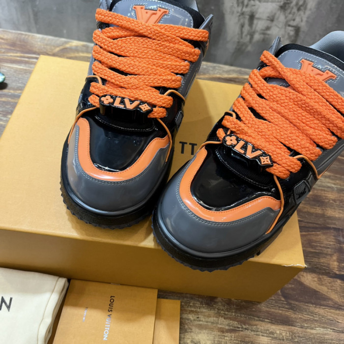 LUSV SNEAKERS