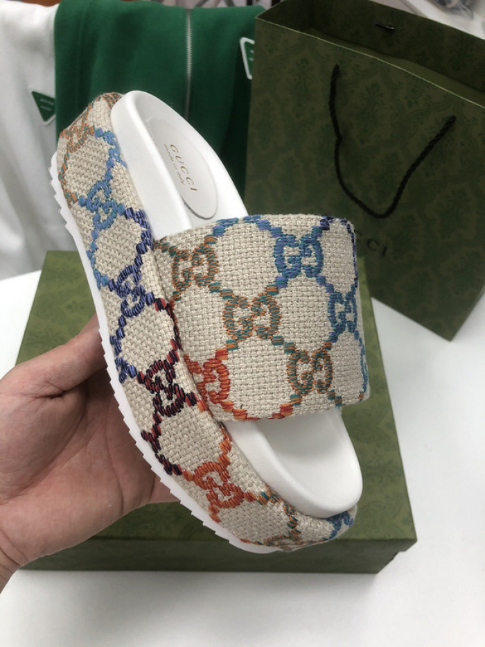 GCI GG Slide Sandal