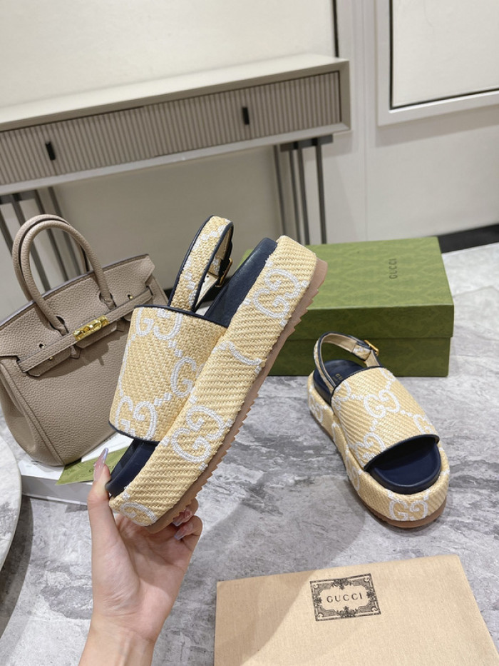 GCI GG Slide Sandal