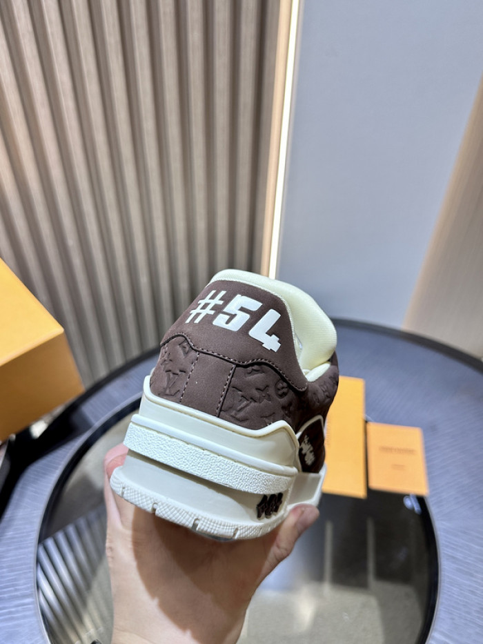 LUSV SNEAKERS
