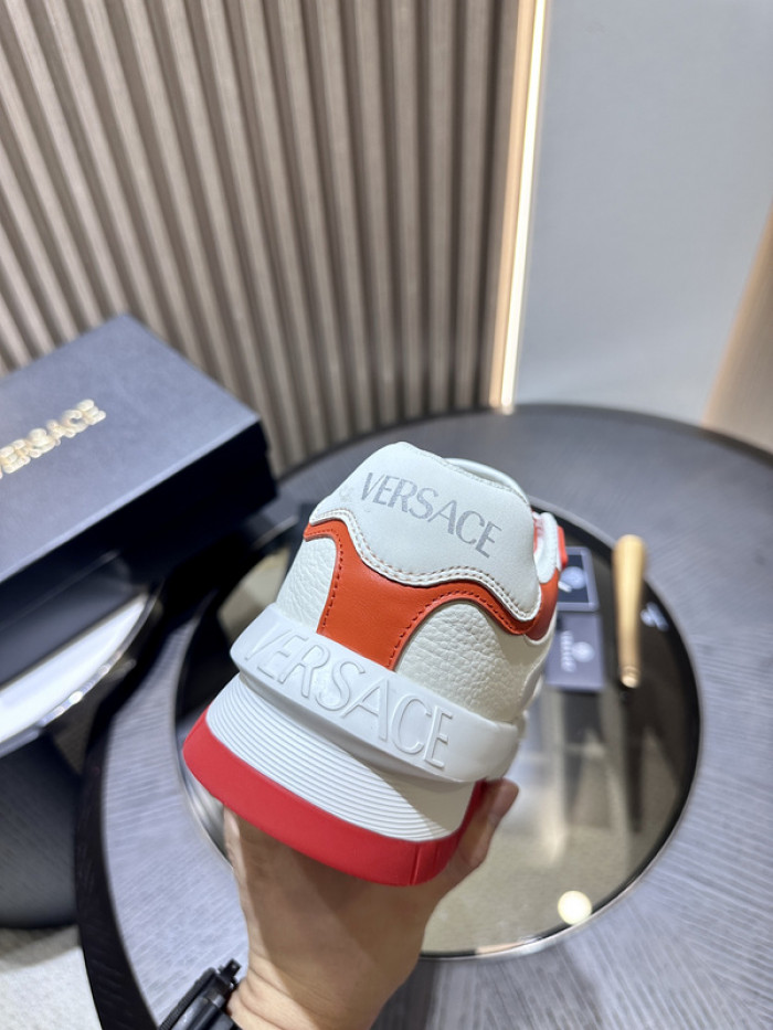 Va1e*ntin0 garavani sneaker