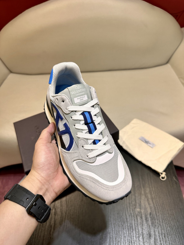 Va1e*ntin0 garavani sneaker