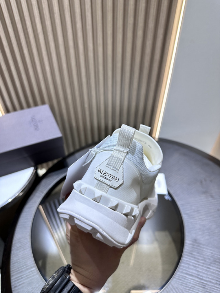 Va1e*ntin0 garavani sneaker