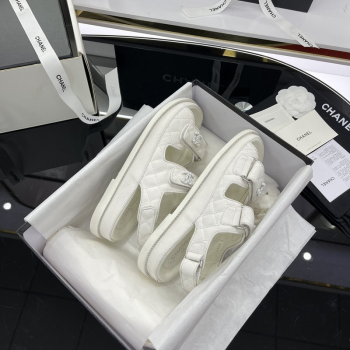CN Slide Sandal