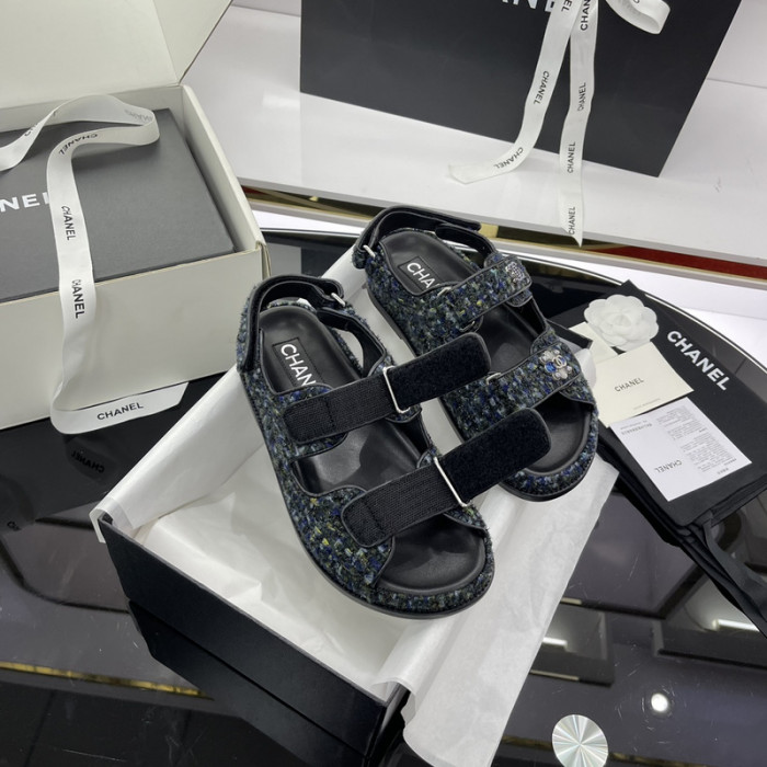 CN Slide Sandal