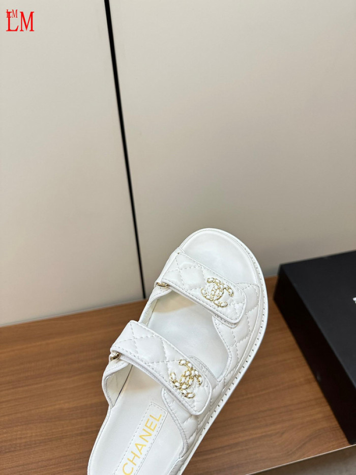 CN Slide Sandal