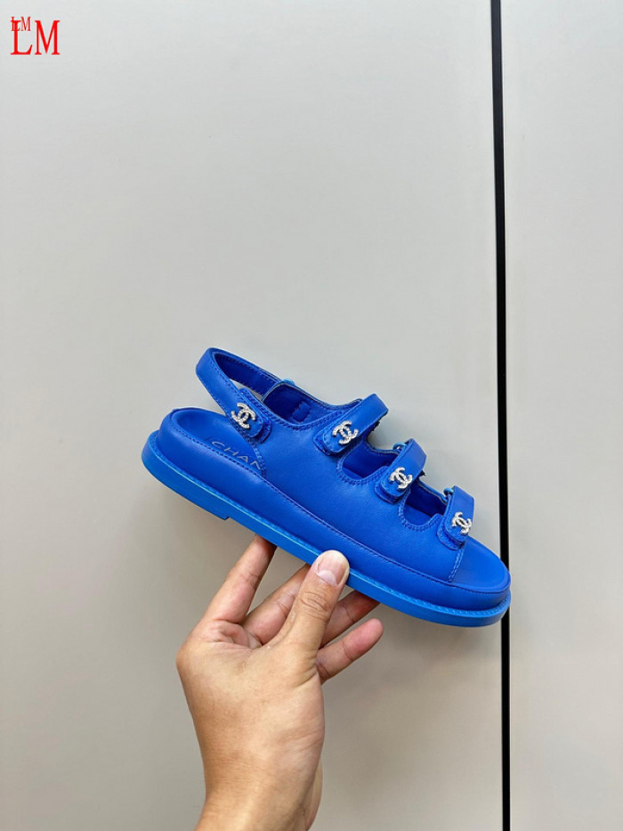 CN Slide Sandal
