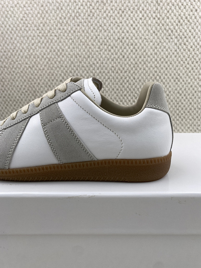 ma*s*n Ma*i*la sneaker