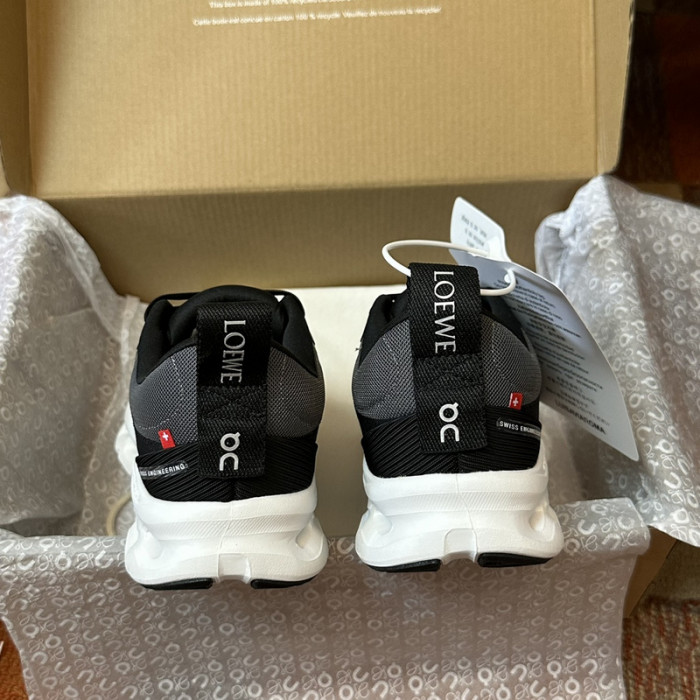 L0ew* sneaker