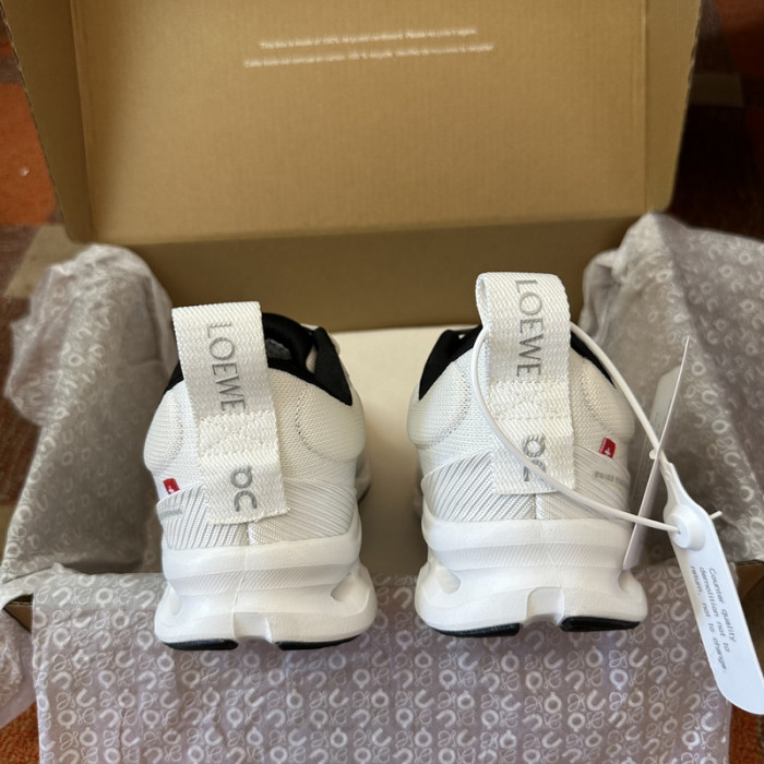 L0ew* sneaker