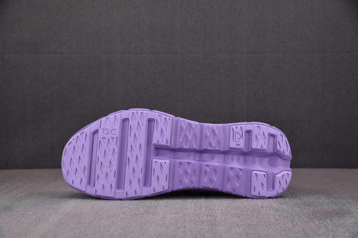 L0ew* sneaker