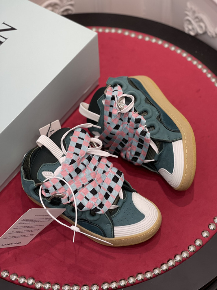 Lanu1n curb sneaker