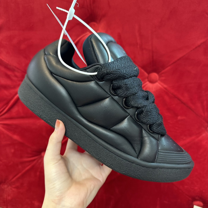Lanu1n curb sneaker