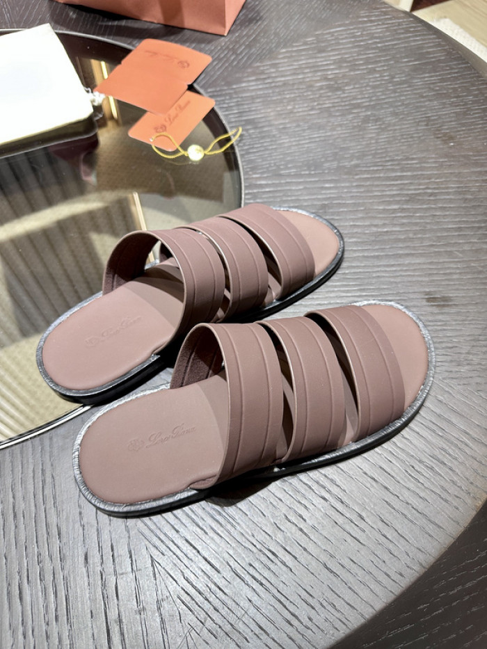 L0r0 P1ana sandal
