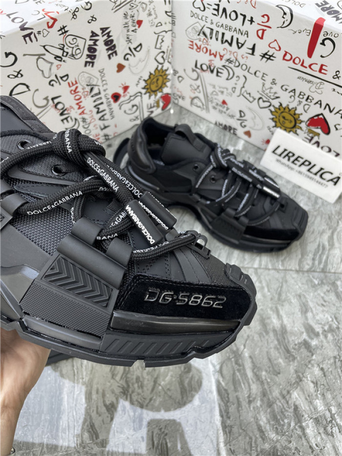 DG SNEAKER