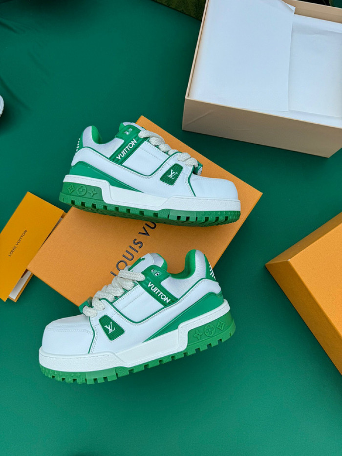 LUSV SNEAKERS