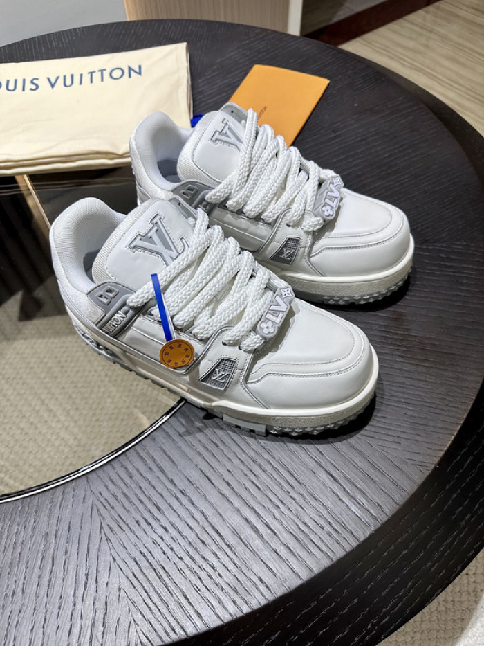 LUSV SNEAKERS