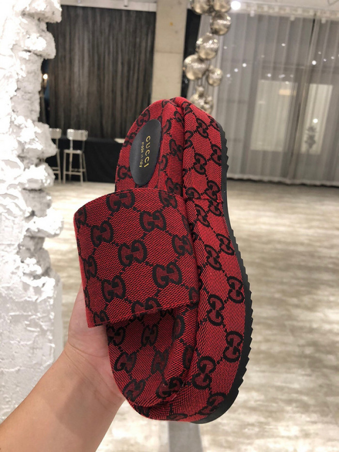 GCI GG Slide Sandal