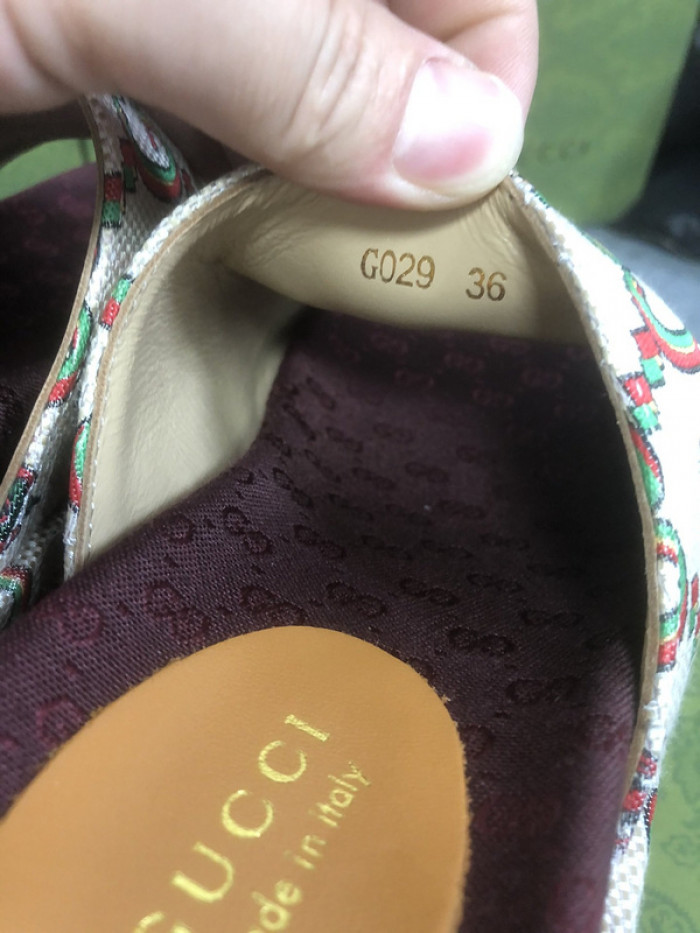 GCI GG Slide Sandal